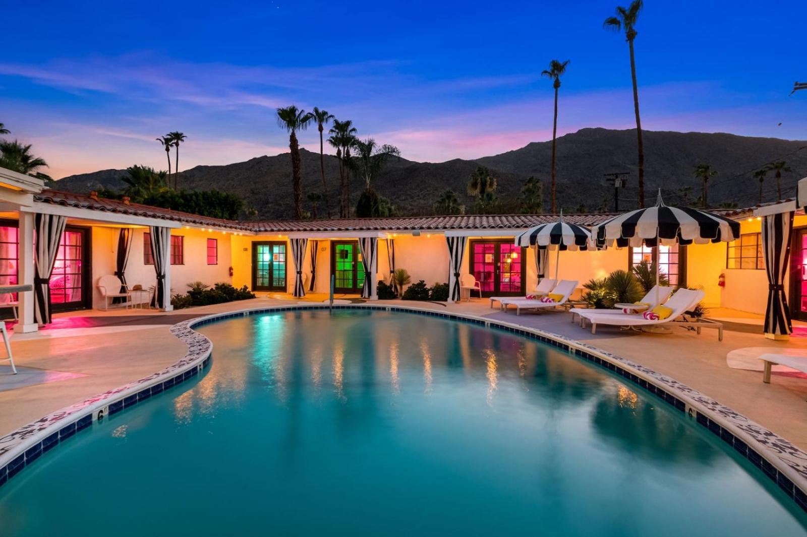 Hotel Spirit Of Sofia Palm Springs Esterno foto